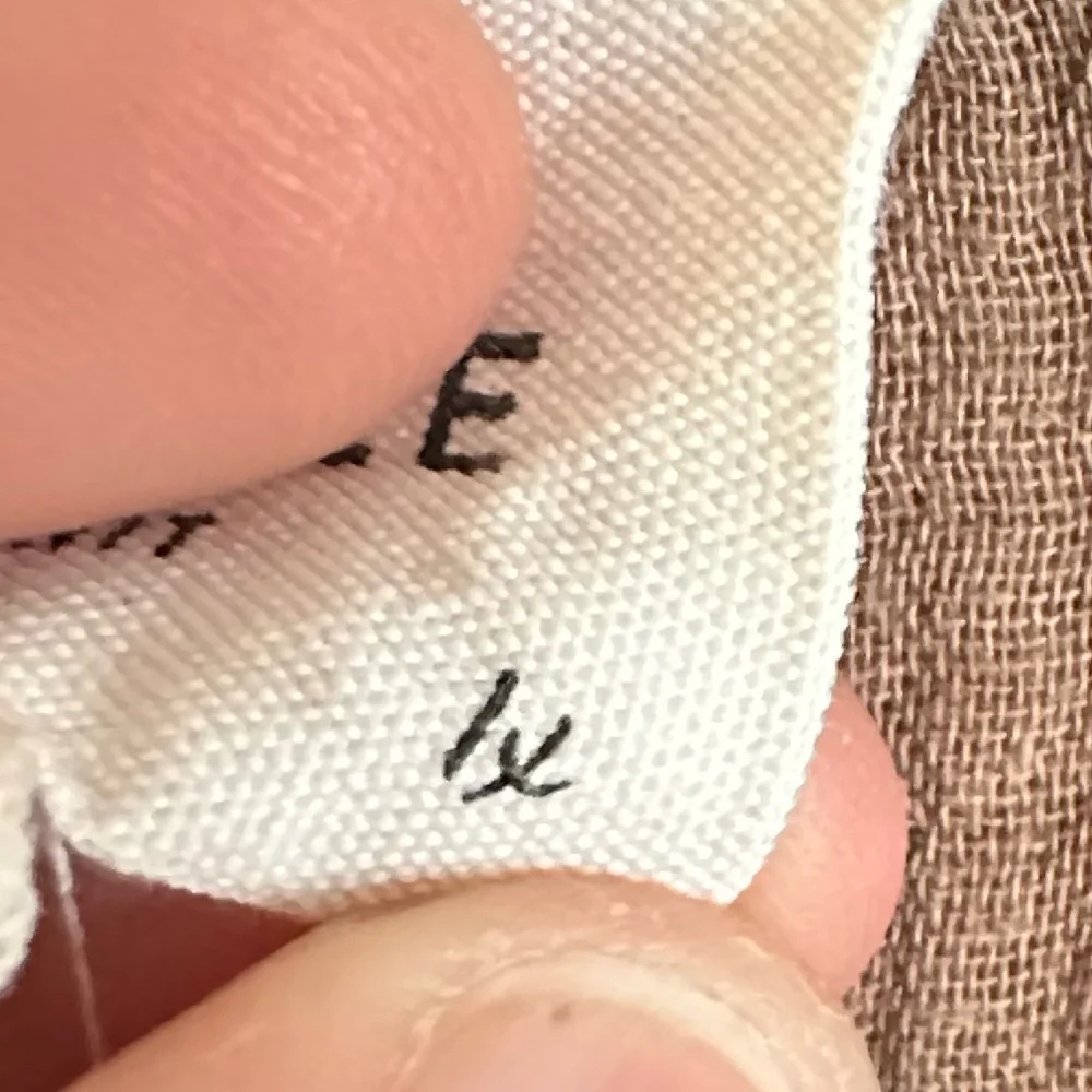 ANDREE BY UNIT Brown Button-Front Peasant Blouse -Size 1X - Picture 3 of 4